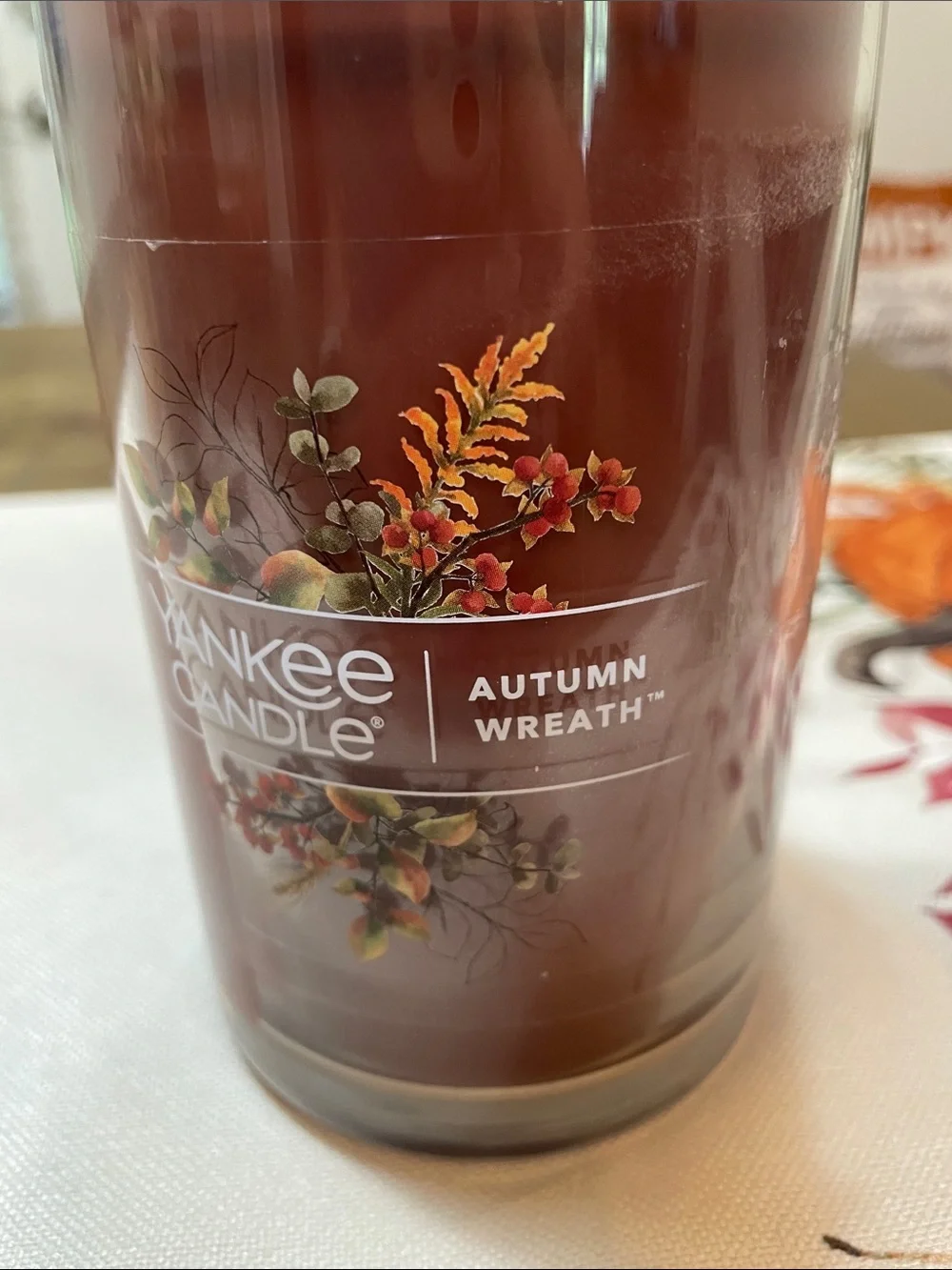 Yankee Candle Autumn Wreath Jar - Red